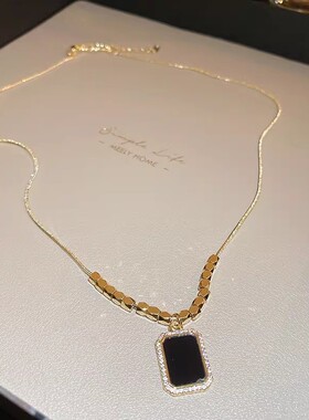 GUITING  电镀18k真金项链女黑色方牌锁骨链轻奢高级感毛衣链颈链