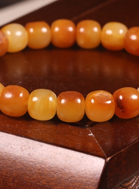 新疆和田玉籽料黄沁老型珠手串