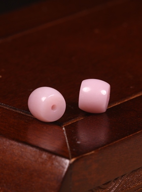 新疆和田玉籽料老型珠桃花珠子