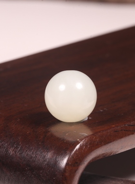 新疆和田玉籽料老型珠手串