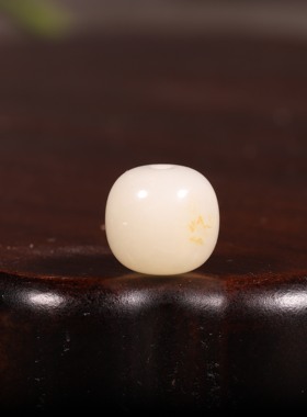 12mm正宗新疆和田玉籽料手链