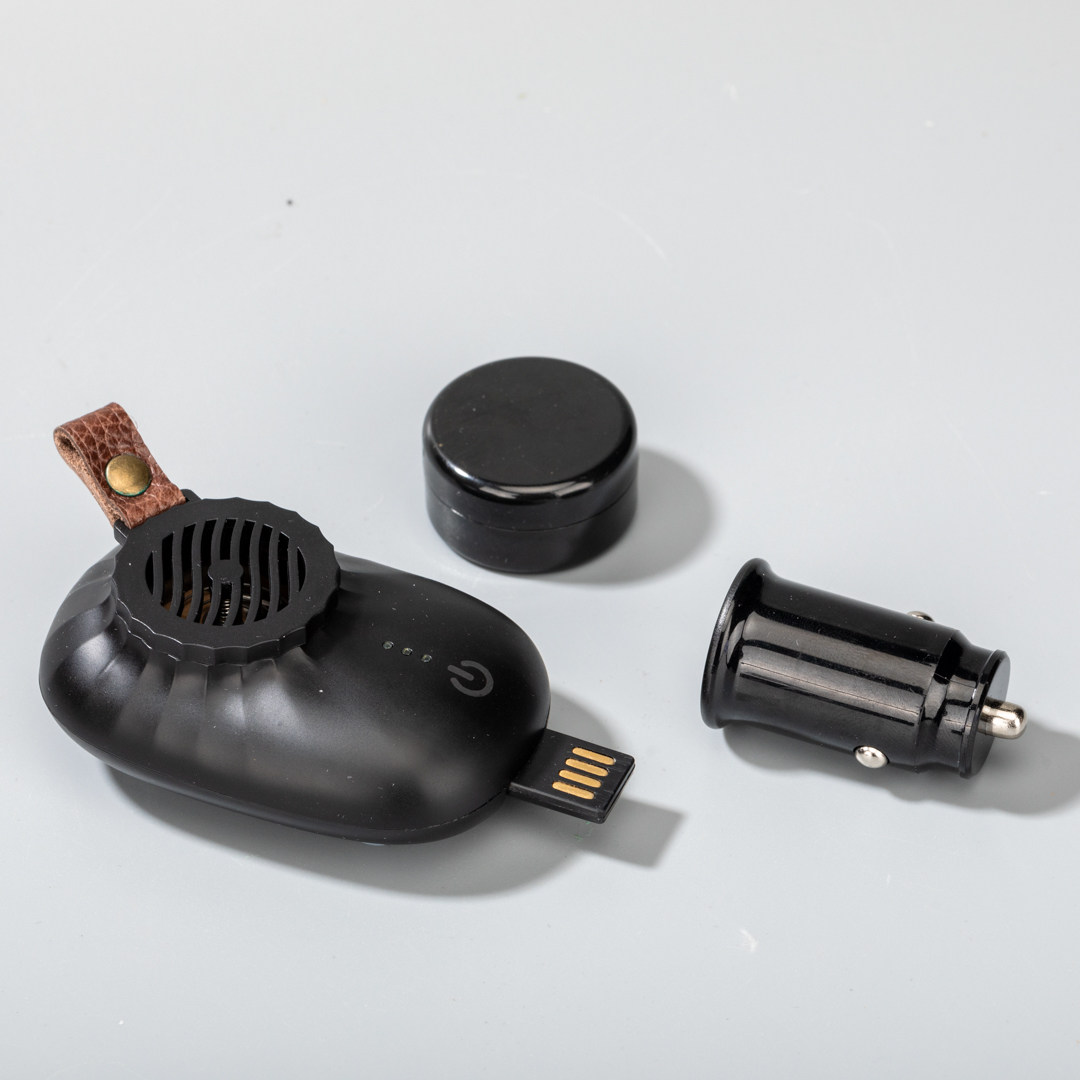 【车载熏香器】小树臻选熏香神器车载熏香器 送芽庄红土车载片5片,淘宝优惠券,粉丝福利购,淘宝优惠卷