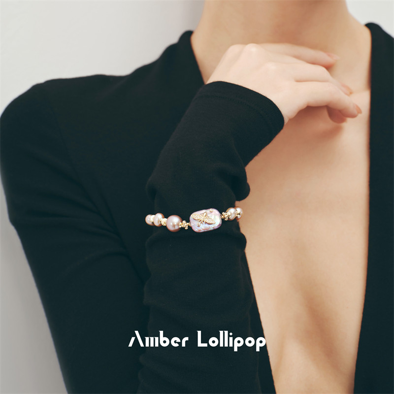 Amber Lollipop珍珠手链女新款小蜜蜂手串淡水巴洛克轻奢手饰