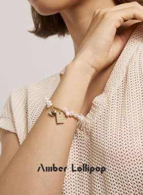 安铂洛利爱心吊牌珍珠手链