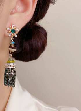 官方正品欧美复古波西米亚民族风锆石花瓣手工款流苏耳坠个性独特