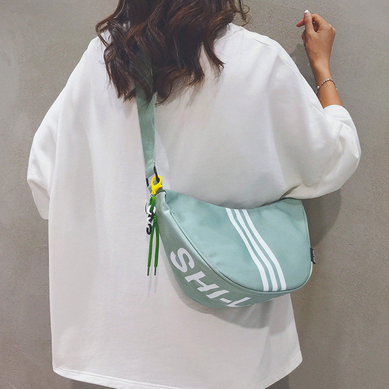 Japanese and Korean popular striped canvas bags for women this year