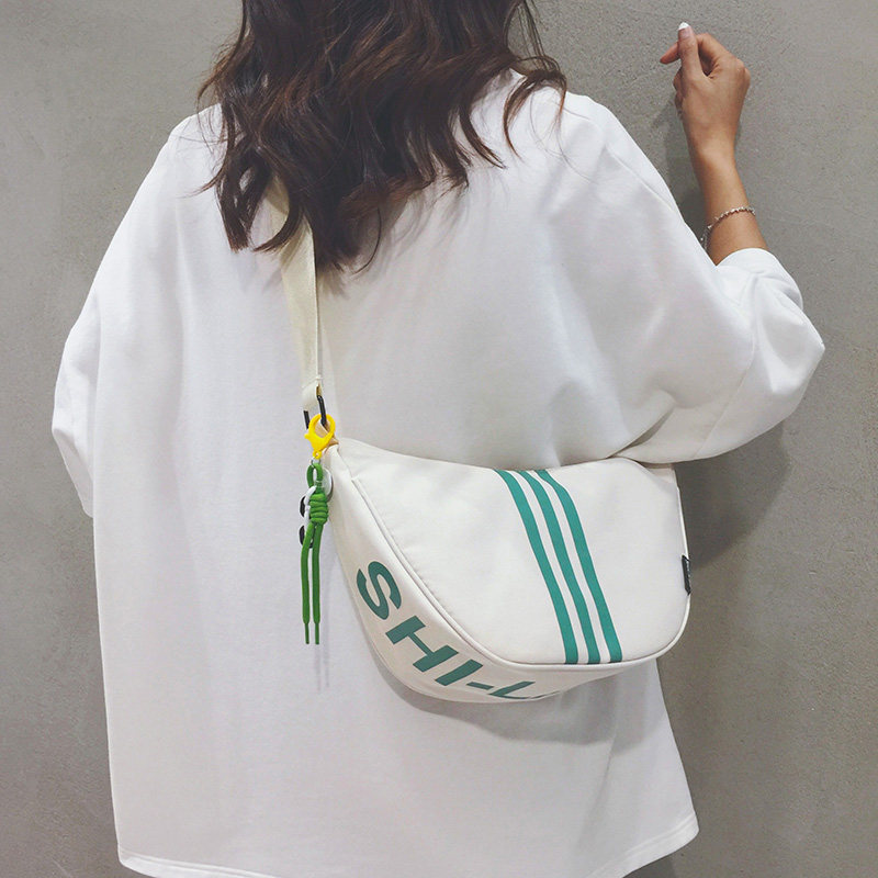 Japanese and Korean popular striped canvas bags for women this year