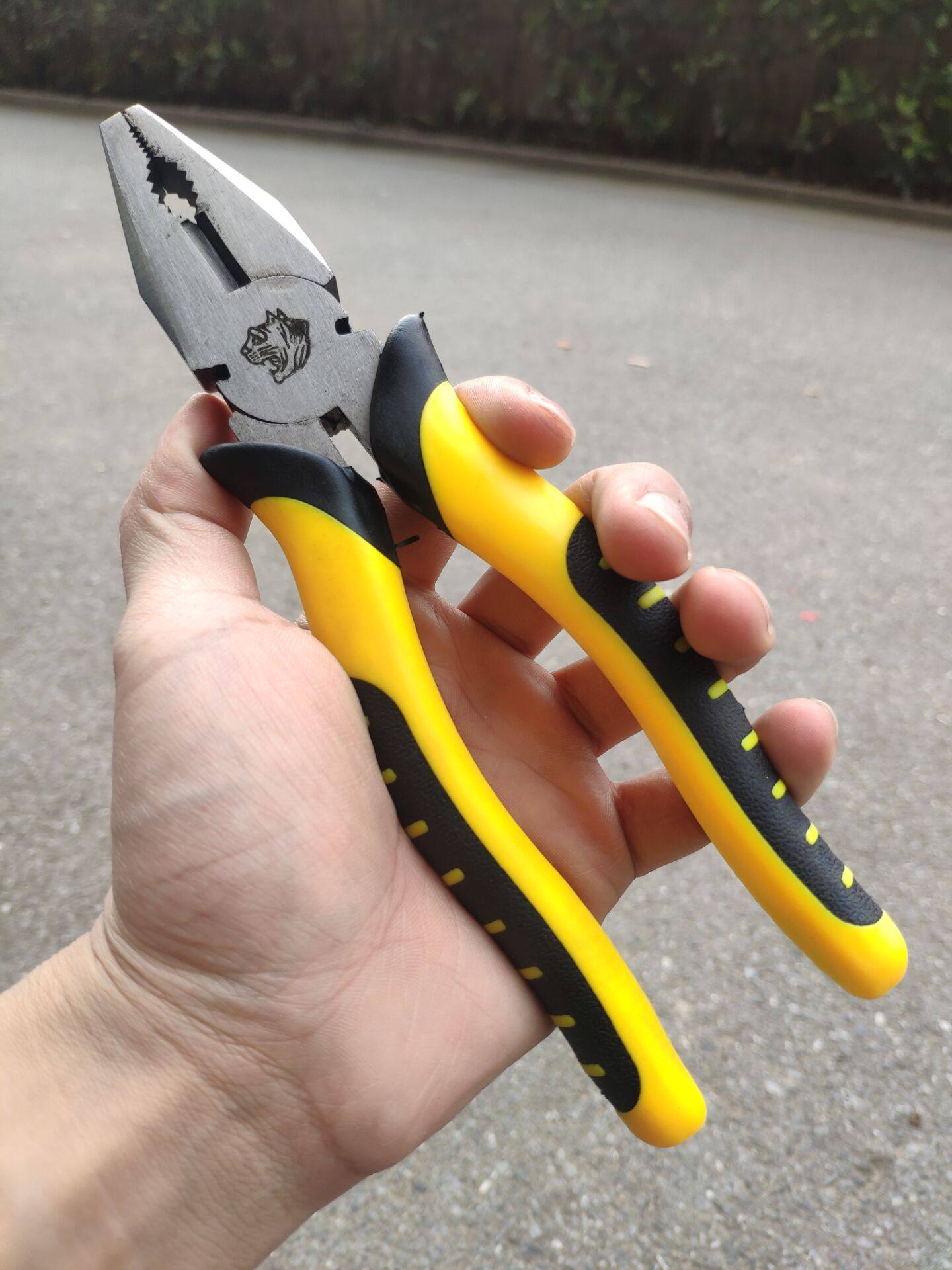 正品 8寸200mm锻打 老虎钳 钢丝钳 平口钳 断线钳