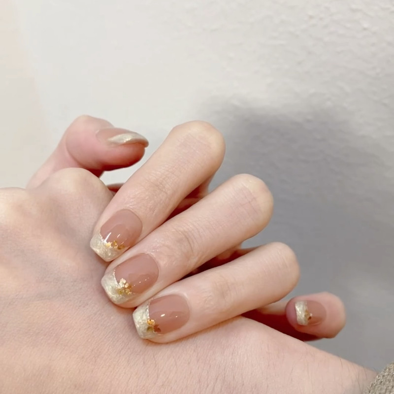 秋冬新款美甲螺纹法式复古风贵气金箔假指甲新娘高级感显白穿戴甲,淘宝优惠券,粉丝福利购,淘宝优惠卷