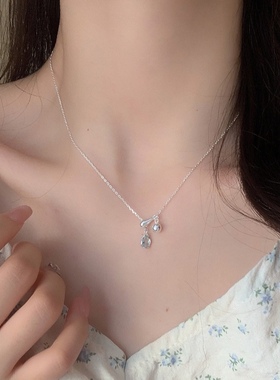 925纯银蓝色水滴项链抽拉式可调节蓝锆石锁骨链百搭气质小众设计