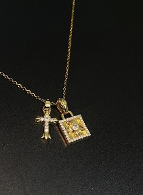 重工锁扣方块十字架复古项链女吊辣妹高级小众百搭锁骨设计新款