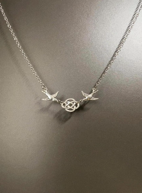 Fanxiya necklaces 范西娅 双飞鸟燕子吊坠项链精致独特个性颈链