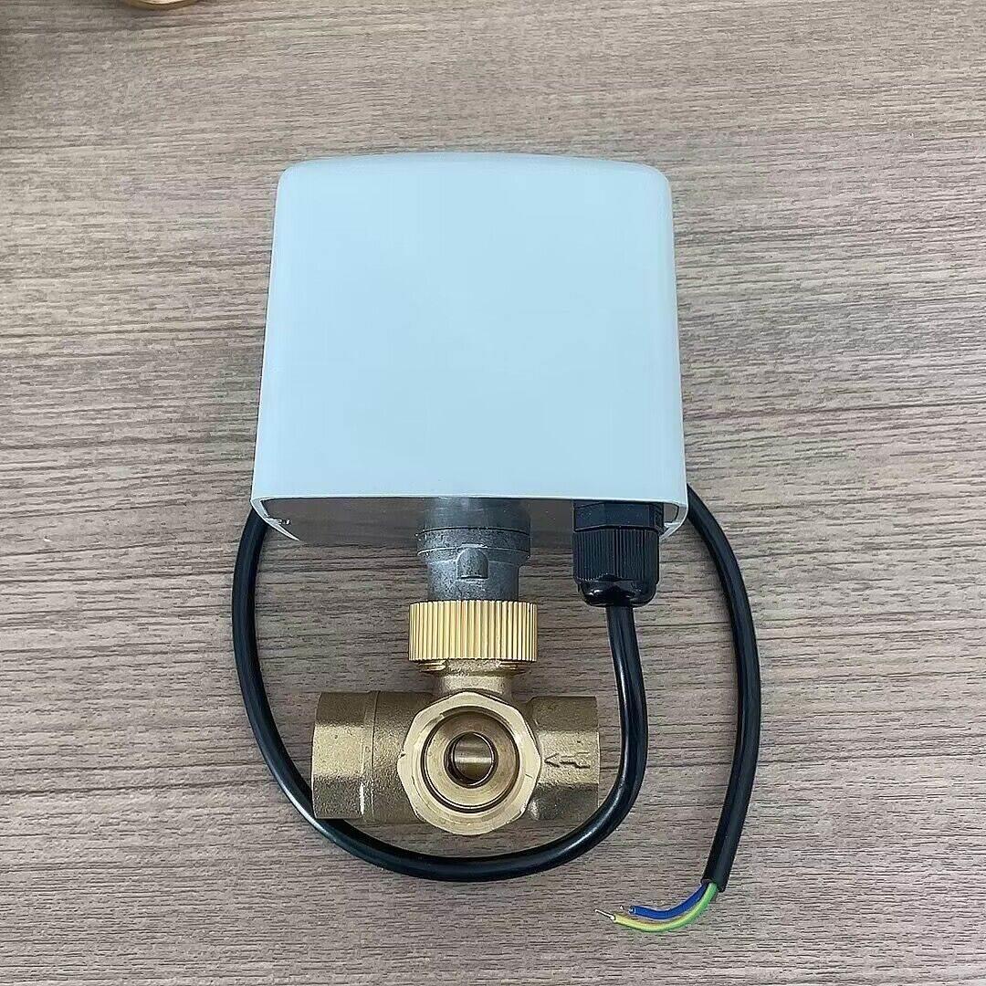 Power failure reset electric internal thread three-way ball valve solar electric water heater temperature control fan three-way manual-automatic one