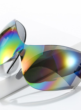 英国moleubak新款大框运动太阳镜欧美个性一体新奇猫眼外星人