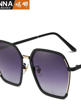 英国moleubakins街拍方形墨镜女圆脸大框遮阳防晒瘦脸高级感