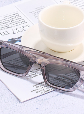 英国moleubak热款眼镜 欧美潮流小猫眼墨镜女 个性小框百搭果冻