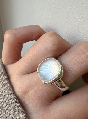 日系cherry kitty925银合成白水晶方形戒指女简约冷淡风气质重工