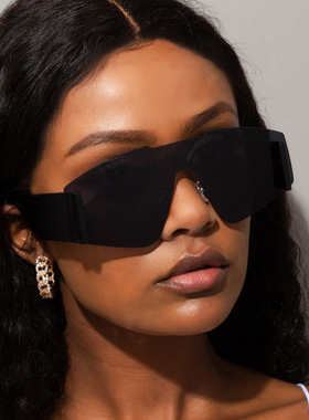 大框太阳镜宽腿墨镜оч