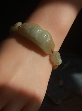 新中式天然和田玉手牌手串