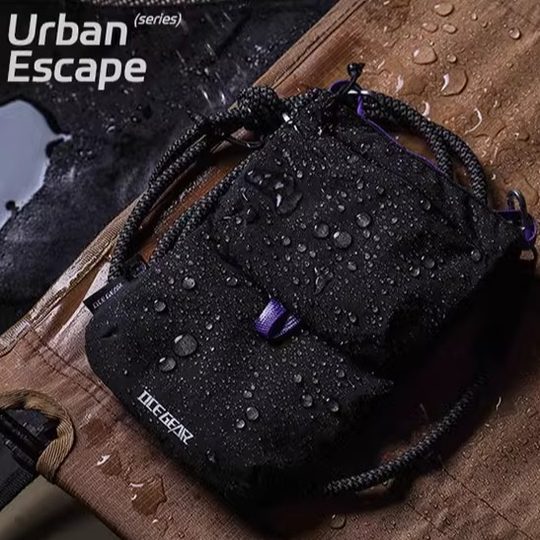 OCE GEAR机能风山系斜挎包2025新款轻量化小挂包大容量便携小潮包