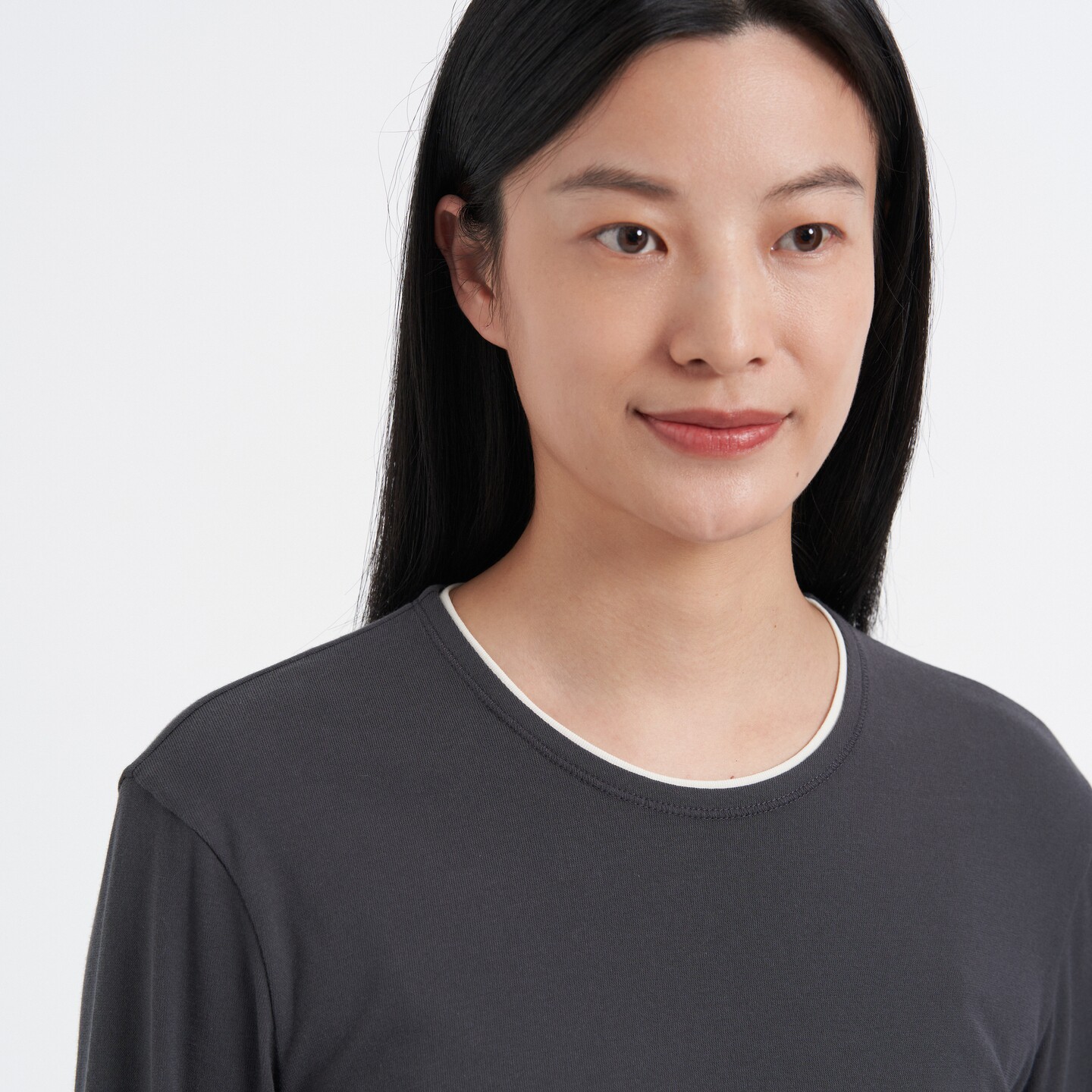 klee klee T恤 女士环保棉假两件内搭圆领休闲长袖26春夏新款