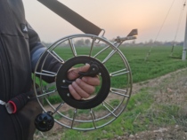 New Weifang ten thousand and stainless steel kite wheel hand-holding back lap round multipurpose with brake anti-reverse ten thousand guide