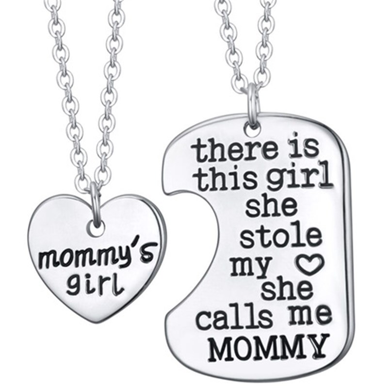 Girl Steal NecklaceThe Girl Who Stole Mommy Daddy Grandpa Ne - 图3