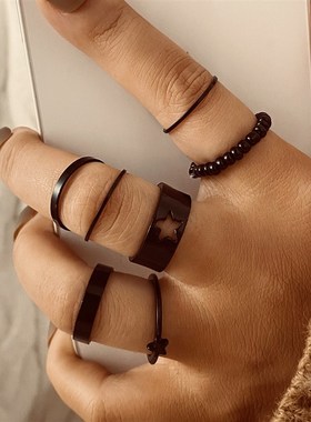 Retro Hollow Star Bead Ring Set for WomenVintage Fashion 7Pi