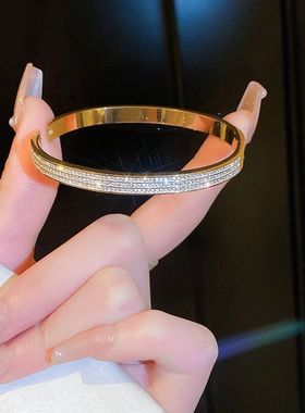 英国chrry koop满天星闪亮轻奢时尚欧美钛钢手镯女不掉色卡扣