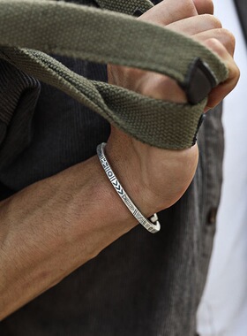 英国chrry koop图腾莫比乌斯环手镯银复古国潮实心男女情侣手环