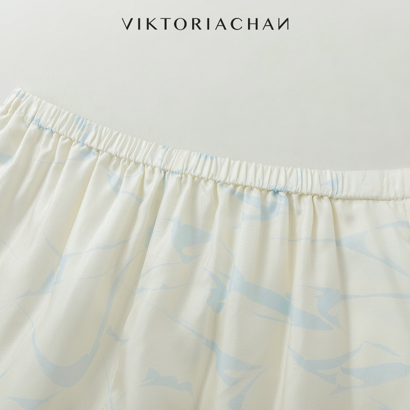 VIKTORIACHAN25SS春夏成衣系列新品 松紧腰宽松阔腿印花短裤 - 图2