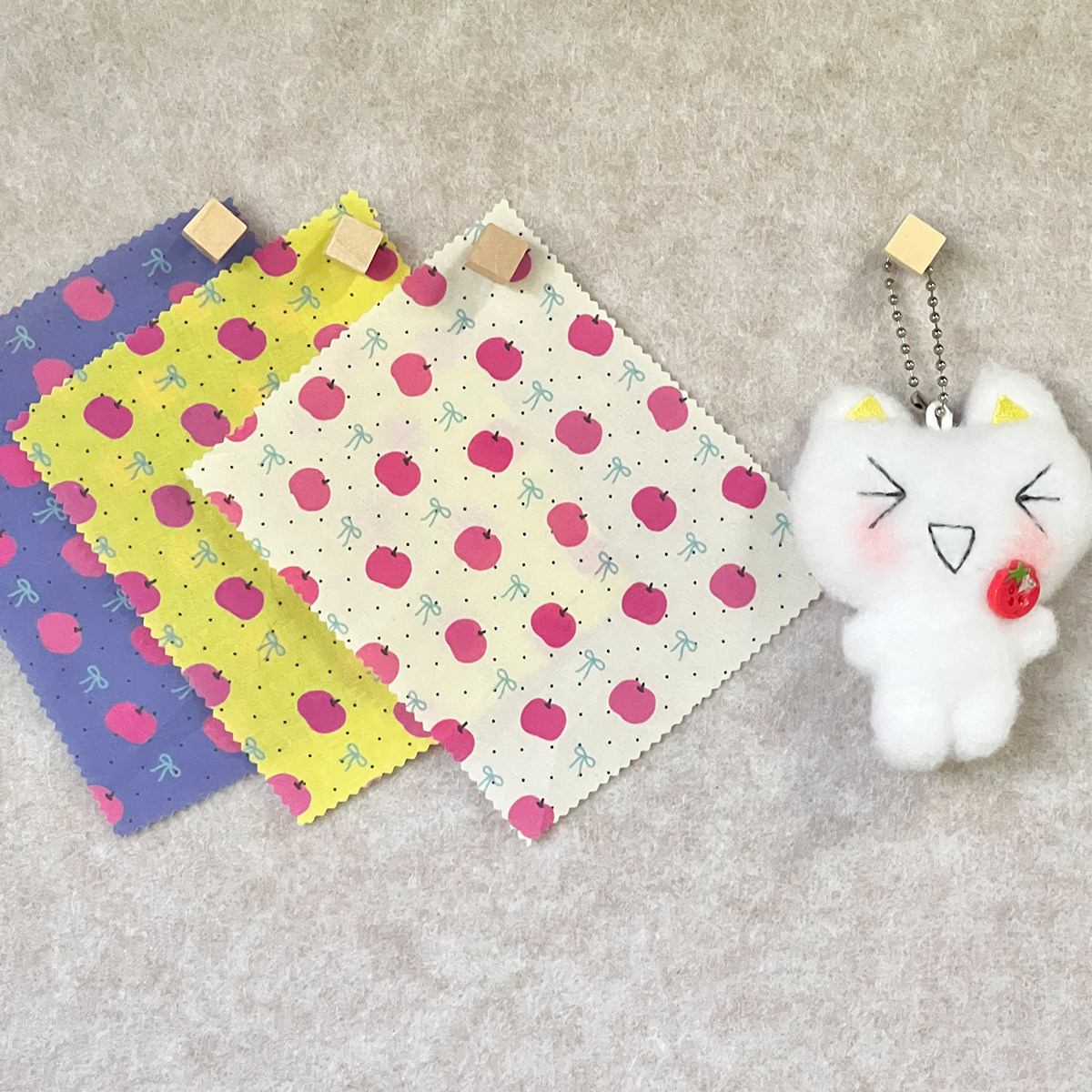 原创插画卡通撞色苹果蝴蝶结波点60支娃衣手工宠物发圈服装面料,淘宝优惠券,粉丝福利购,淘宝优惠卷