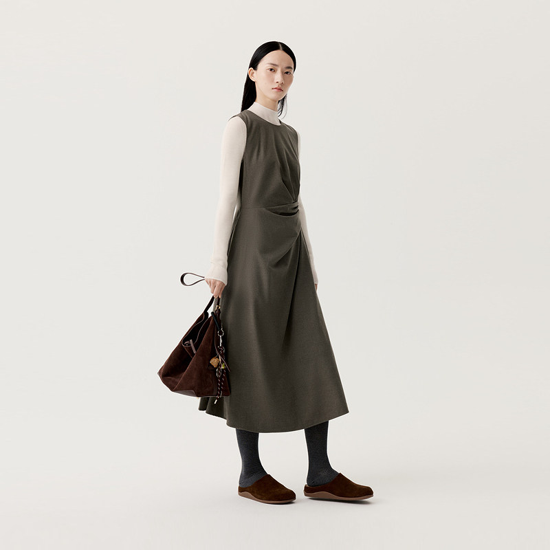 indicia标记2025冬新款复古橄榄绿氛围感收腰显瘦连衣裙L2D5LQ294