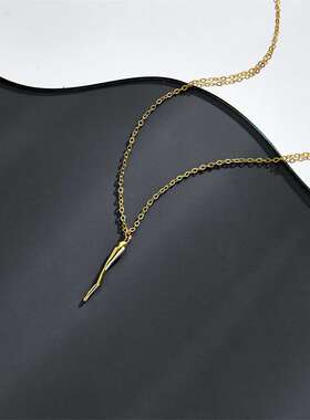 极速Gold Corner Pendant Chain WBomen Horn Protection Charm L