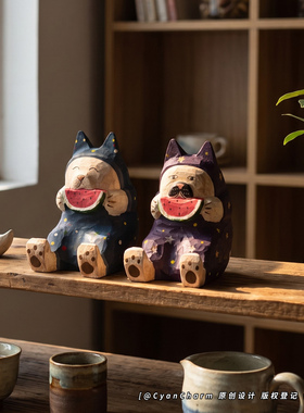 手工木雕吃西瓜猫咪复古桌面摆件创意做旧工艺品书房工位个性装饰