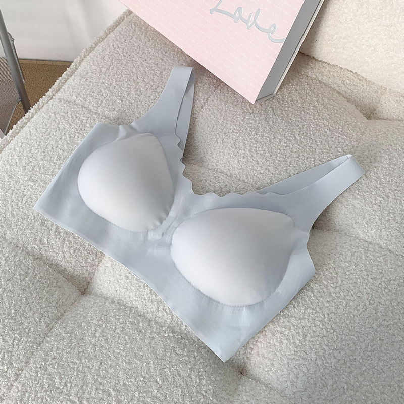 zt新款大红色本命年内衣内裤套装女本命年结婚无钢圈无痕文胸_Andrew Kangaroo 品牌店_女装/女士精品-第3张图片-提都小院 zt新款大红色本命年内衣内裤套装女本命年结婚无钢圈无痕文胸_Andrew Kangaroo 品牌店_女装/女士精品-第3张图片-提都小院