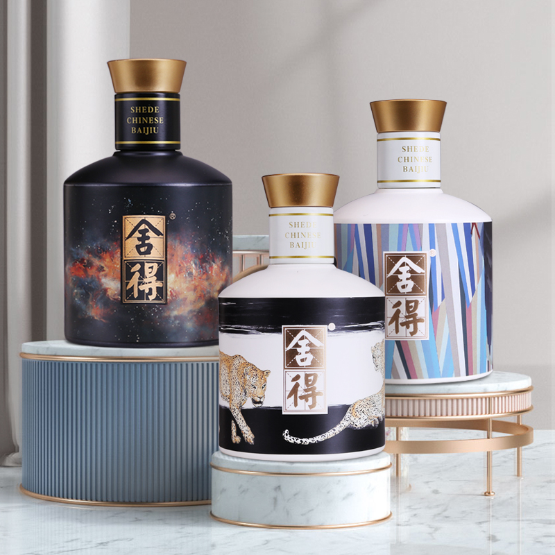 舍得x致敬新艺术家金标52度100ml*3礼盒