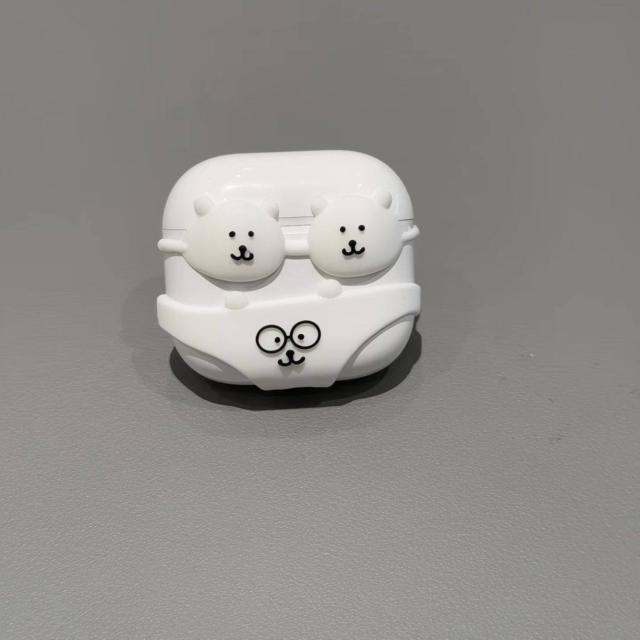 自嘲熊比基尼耳机套比基尼可爱适用AirPodsrpo自嘲熊,淘宝优惠券,粉丝福利购,淘宝优惠卷