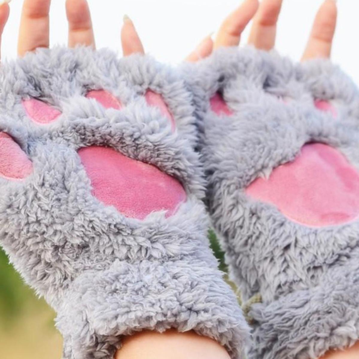 秋冬季加厚保暖半指可爱女士毛绒学生键盘猫爪手套猫咪动漫米白