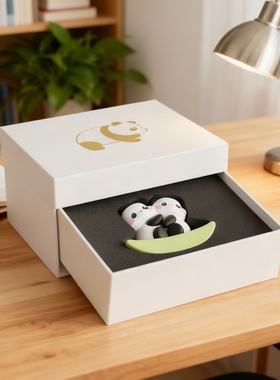 可爱熊猫造型桌面收纳盒摆件
