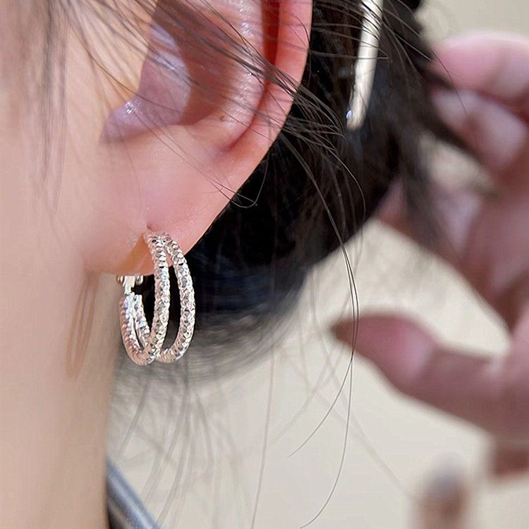 925纯银双层碎银耳环女轻奢小众设计感耳扣耳圈百搭气质耳钉耳饰,淘宝优惠券,粉丝福利购,淘宝优惠卷