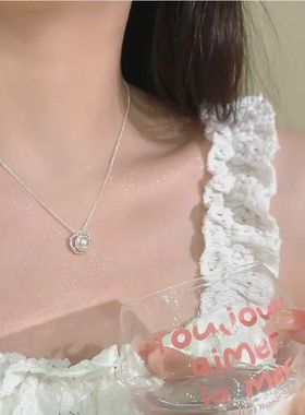 项链女款珍珠项链轻奢小众颈链锁骨链女高级感首饰圆圈吊坠