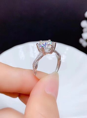 抖音快手直播爆款2克拉八心八箭仿美国进口D色莫桑钻戒指活口女戒