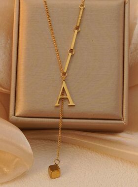 跨境新款钛钢流苏锁骨链女欧美爆款26字母项链不掉色简约项链配饰