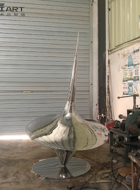 巧匠不锈钢陀螺艺术风定制品雕塑