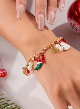 跨境欧美节日饰品圣诞节圣诞树圣诞老人吊坠手链女创意百搭手饰女