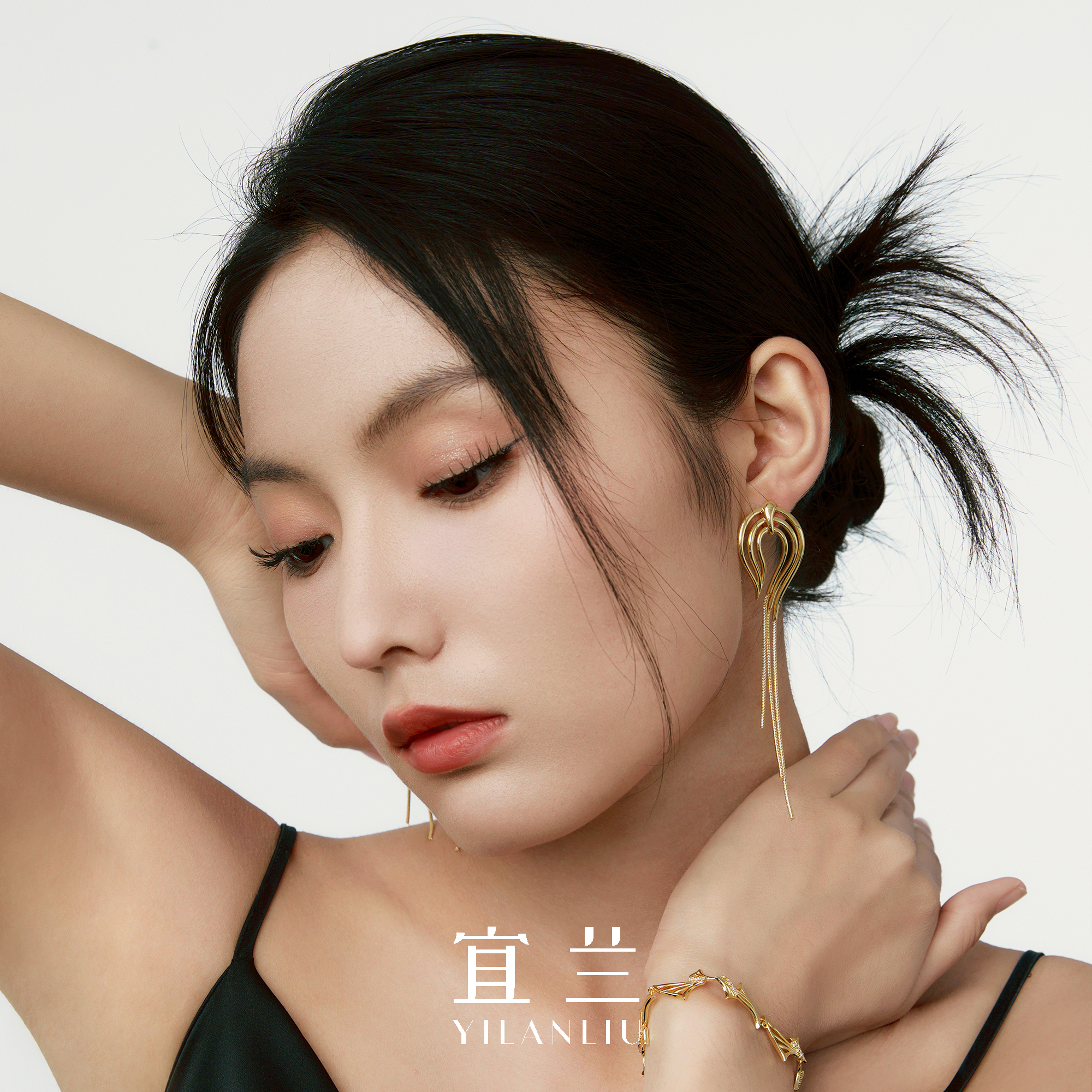 宜兰珠宝长流苏金色耳环耳钉女时尚耳饰原创优雅气质高级小众设计