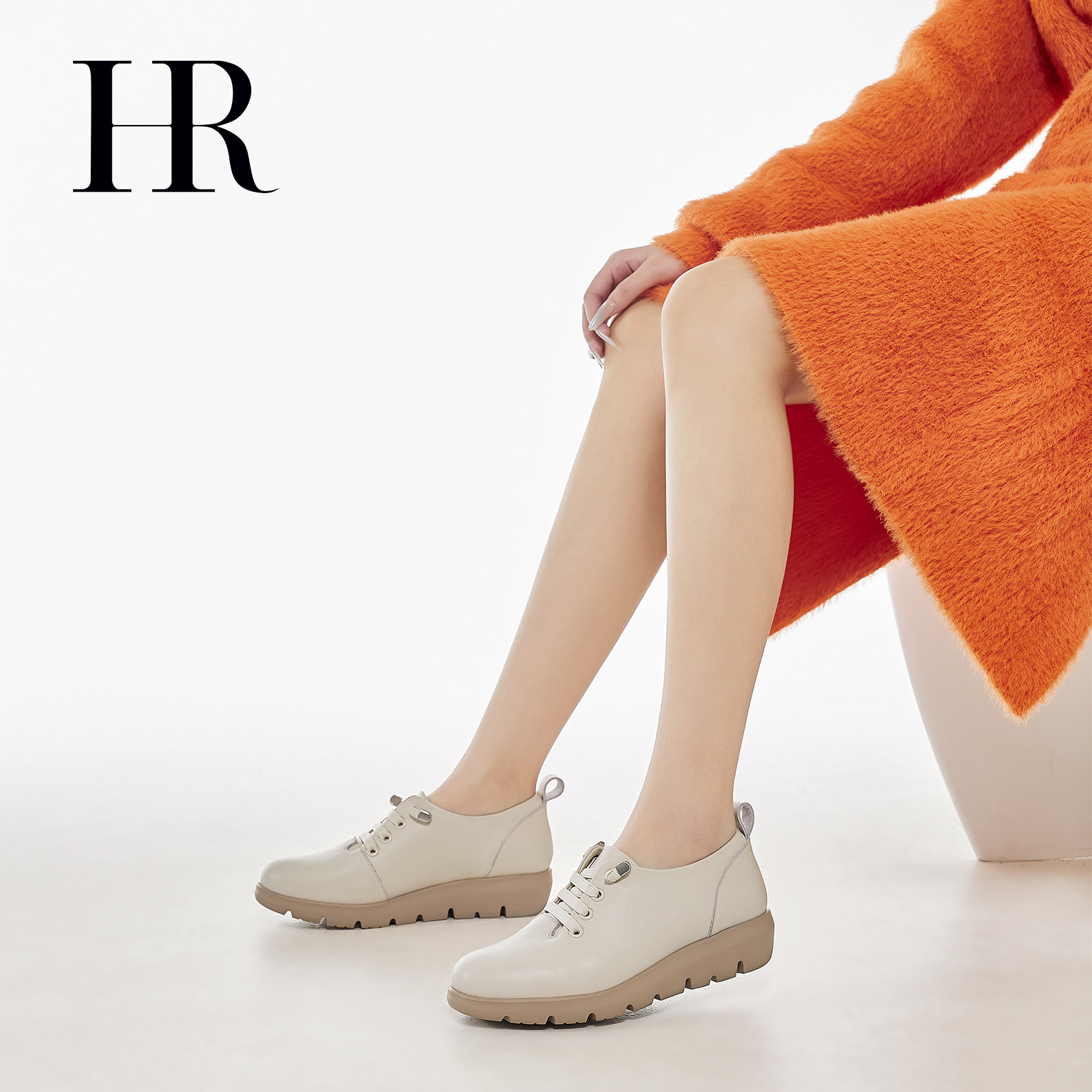 HR赫莲娜妈妈鞋2026春季新款女鞋子真皮平跟软底通勤深口单鞋百搭,淘宝优惠券,粉丝福利购,淘宝优惠卷