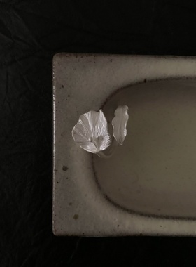 荷叶戒指女小众设计轻奢高级指环