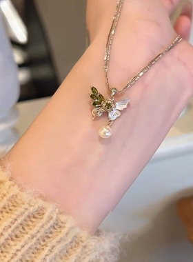 不对称蝴蝶项链女款2026新款配饰